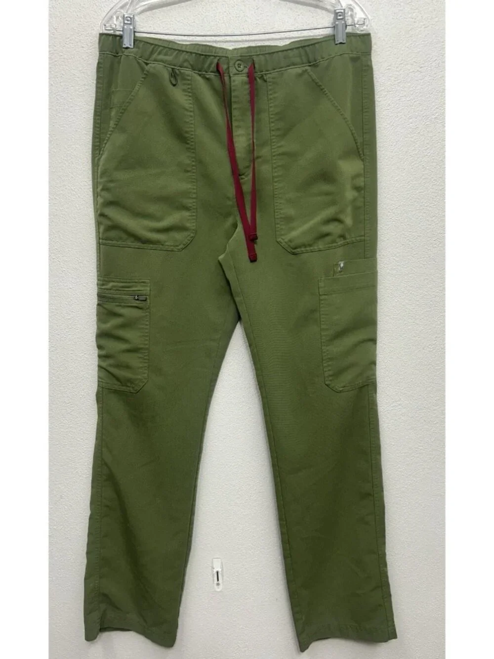 FIGS Cairo Cargo Scrub Pants Technical Collection Medium Green 31” Inseam